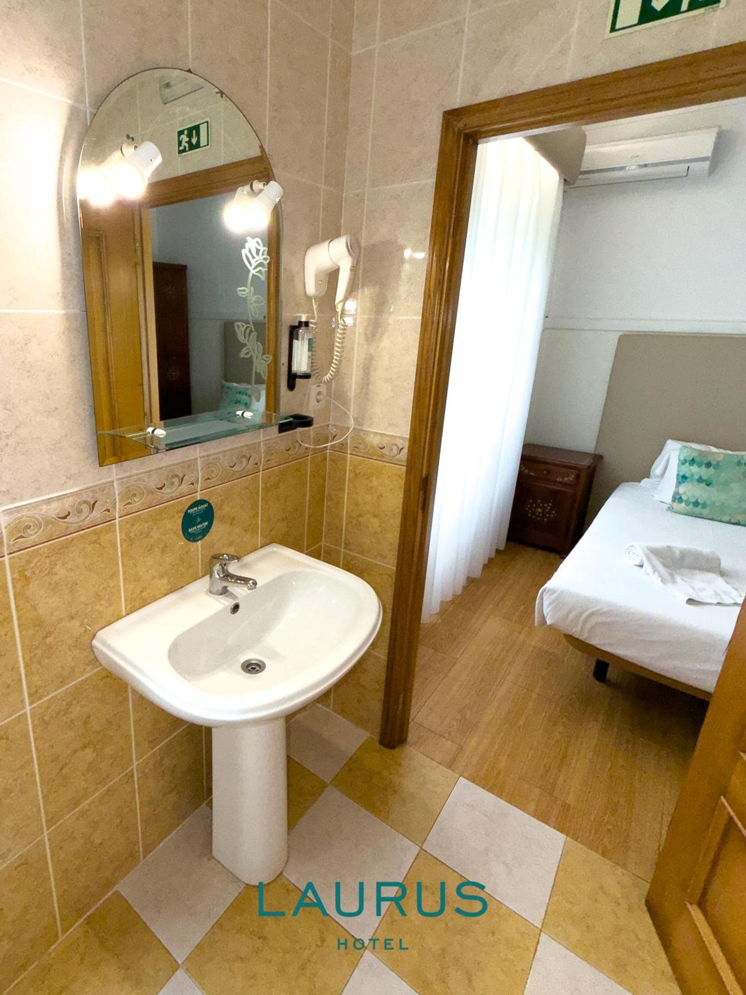 Quarto Twin Económico